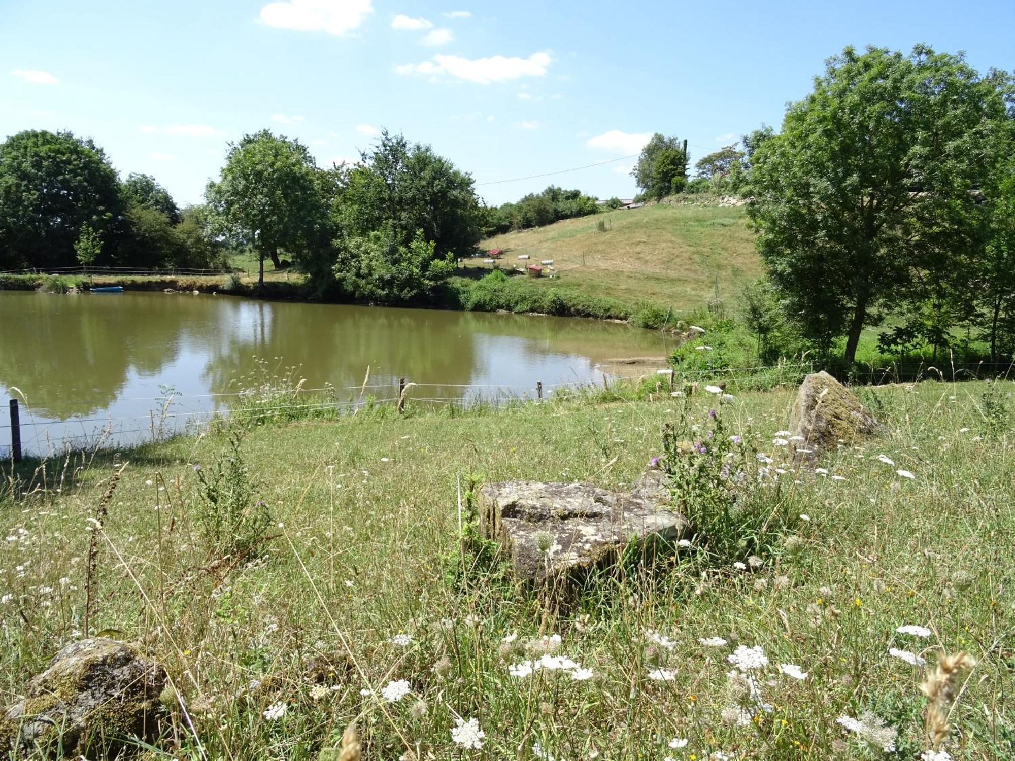Terre Et Eau La Chambre D'Hotes Du Jardinier Sevremont Buitenkant foto